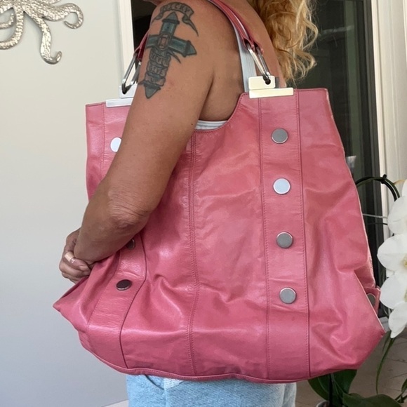 𝅺BALENCIAGA "Maxi Shopper" handbag - Picture 13 of 13